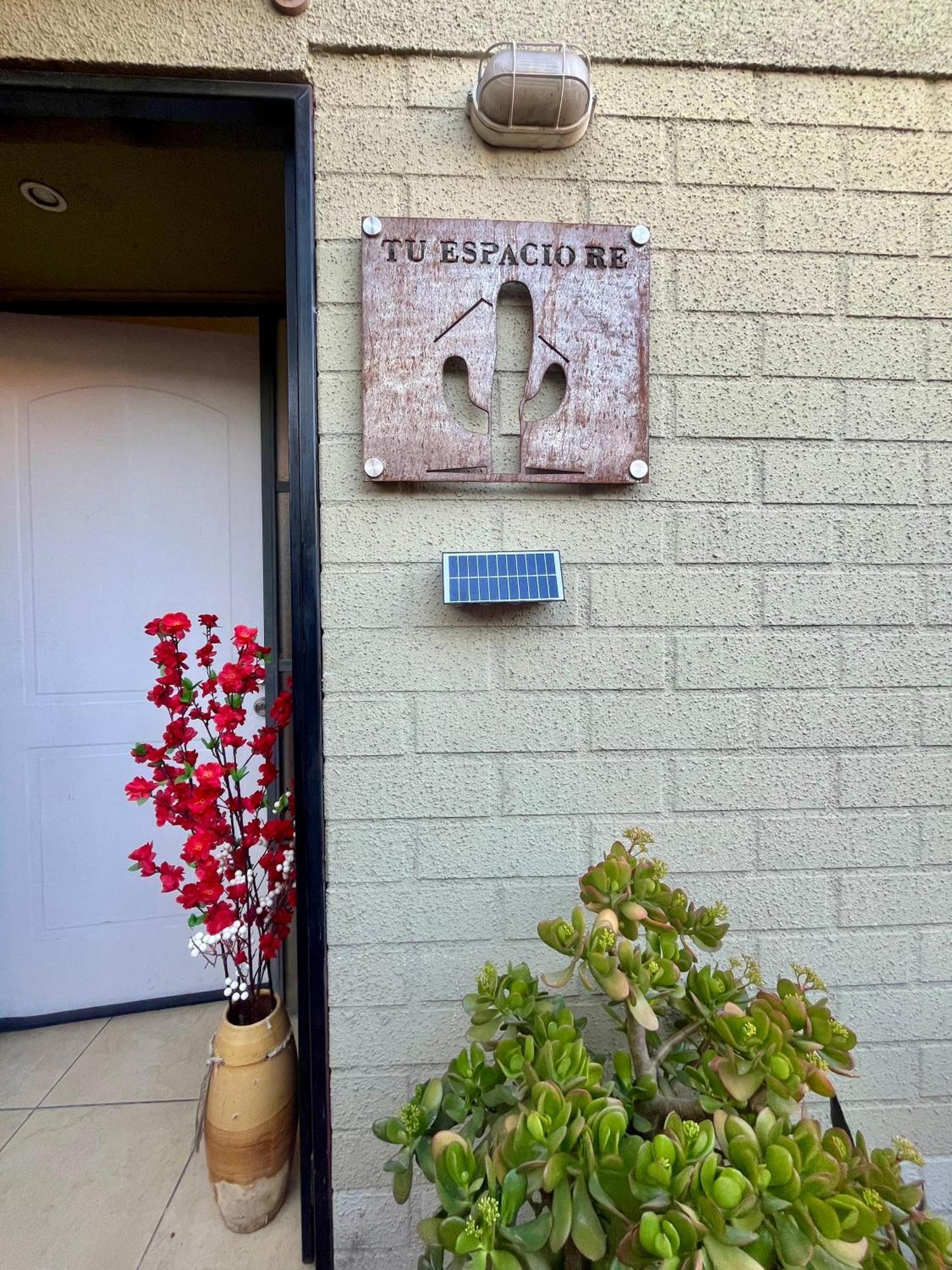 Hostel Tu Espacio Re - Casa Cerca Del Aeropuerto Santiago del Cile Esterno foto